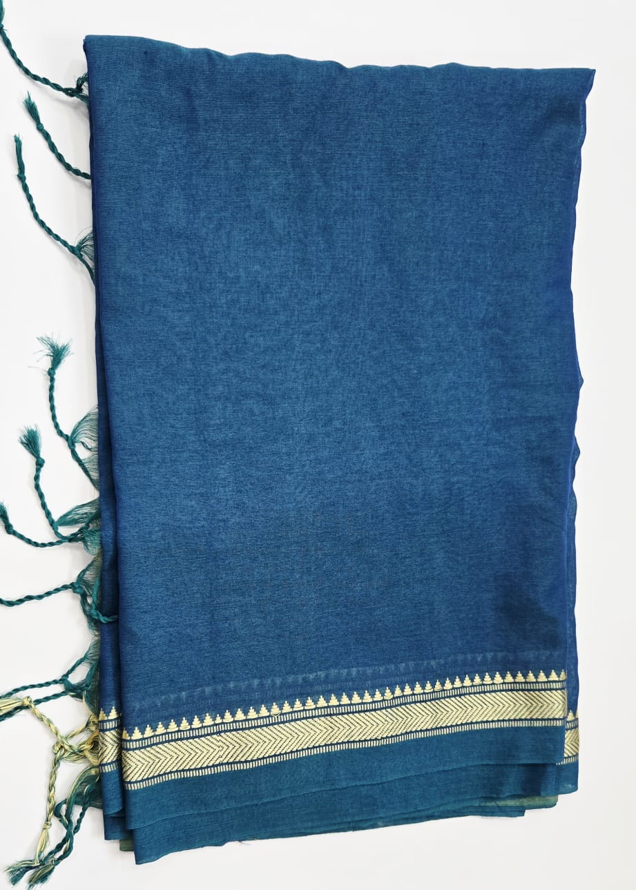 Peacock Blue Narayanpet Cotton Saree with Contrast Green Pallu and Golden Zari Border