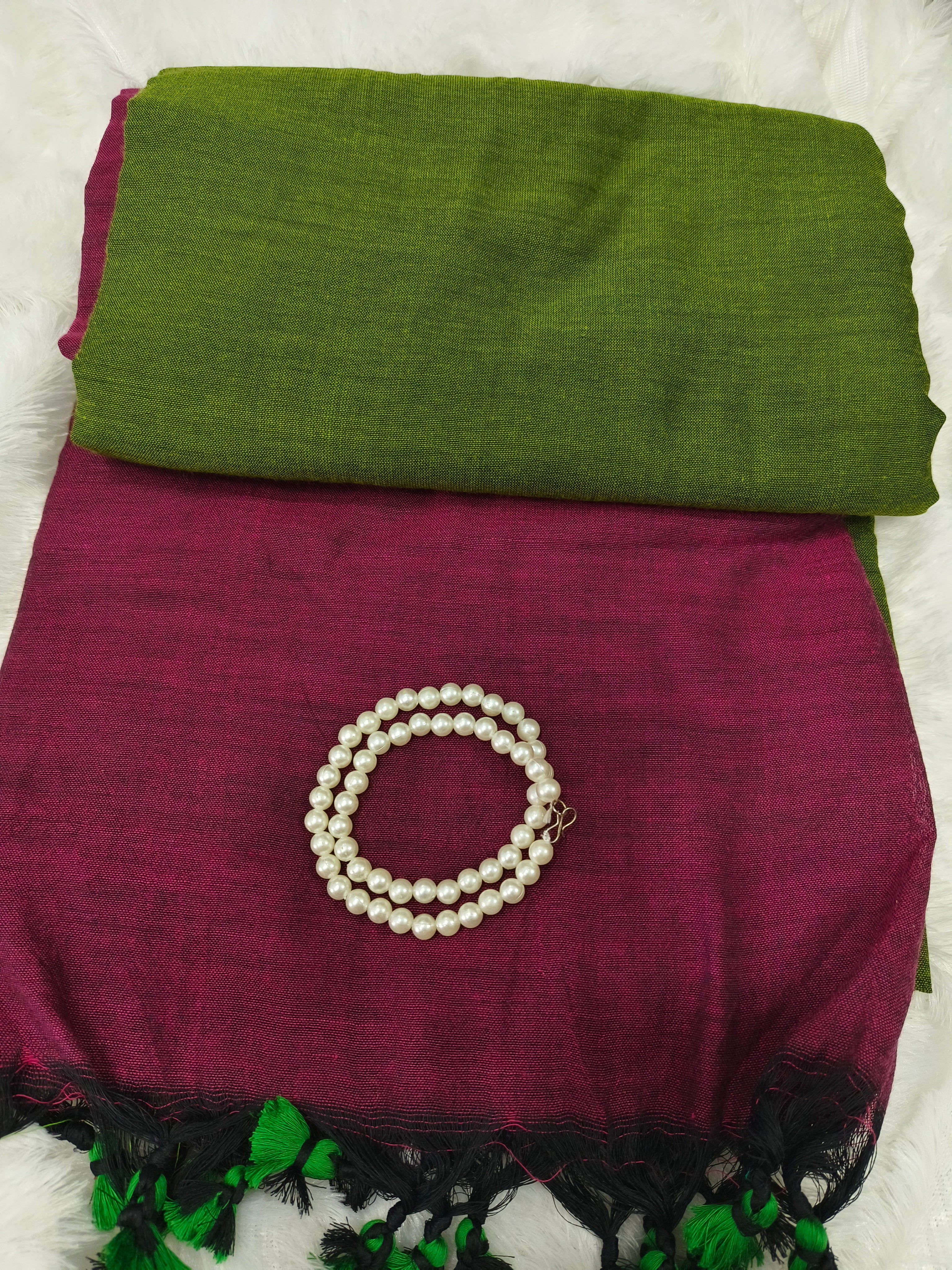 Khadi Cotton Saree with Tassels & Contrast Pallu with Running Blouse