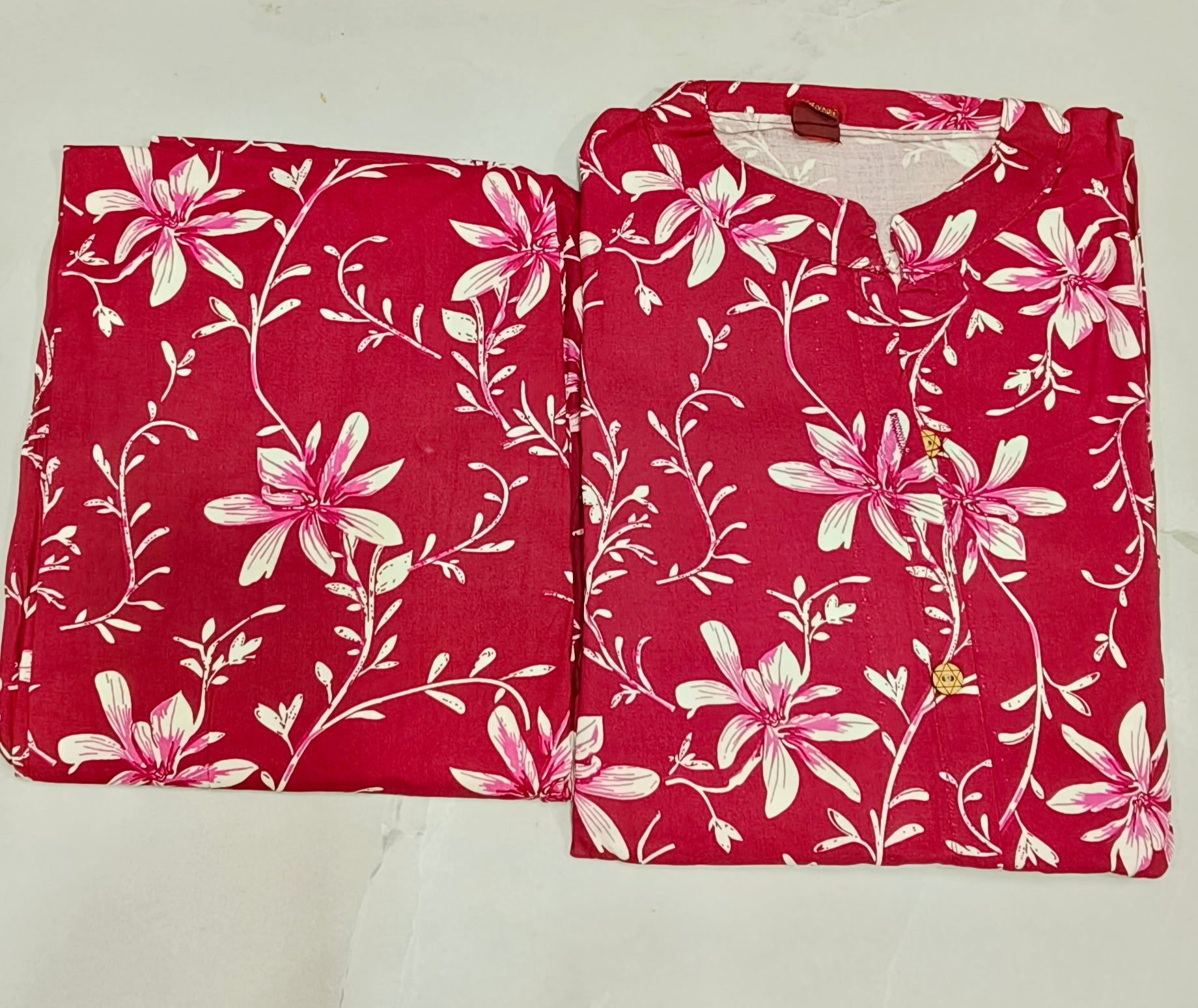 Maroon shade Cotton Floral Printed A-line Co-ord Set for Women (Top & Pant Set)