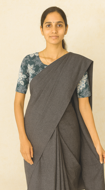 Grey Khadi Saree with Unstitched Kalamkari Blouse Combo