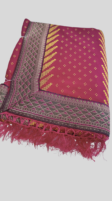 Dark Pink Designer Lightweight Georgette Saree with Running Blouse