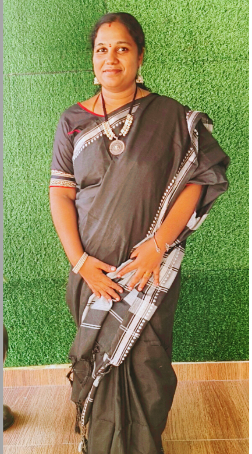 Elegant Black Narayanpet Cotton Saree with Silver Zari Border – Handwoven Traditional Saree