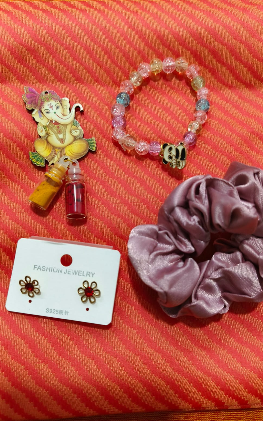 Pooja Thamboolam Gift Hamper – 5 Items with Protective Box | Return Gift for Festivals & Functions