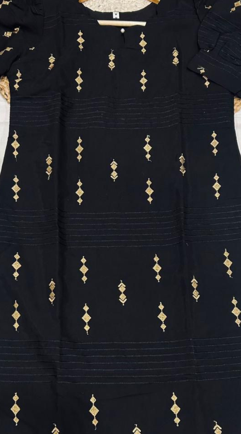 Black Roman Silk Puff Sleeve Trendy Neck Lining Kurti – Elegant & Modern Charm