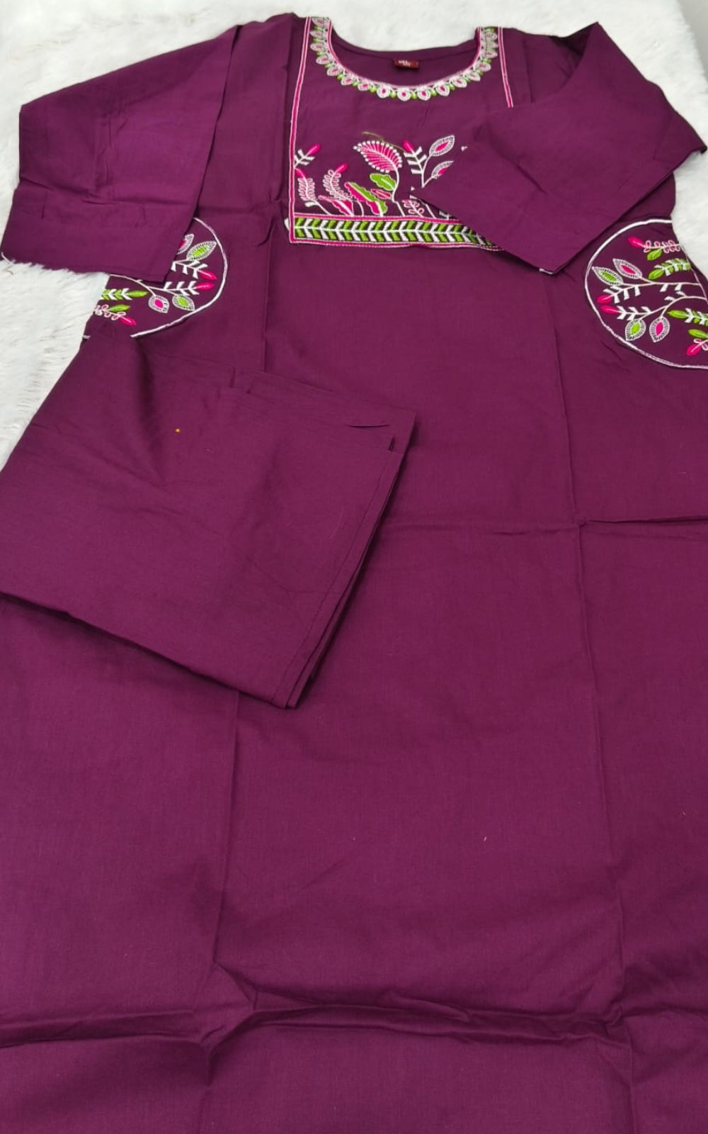 Wine Premium Dhabu Cotton Floral Embroidered Kurti with Palazzo Co-ord Set  🌸