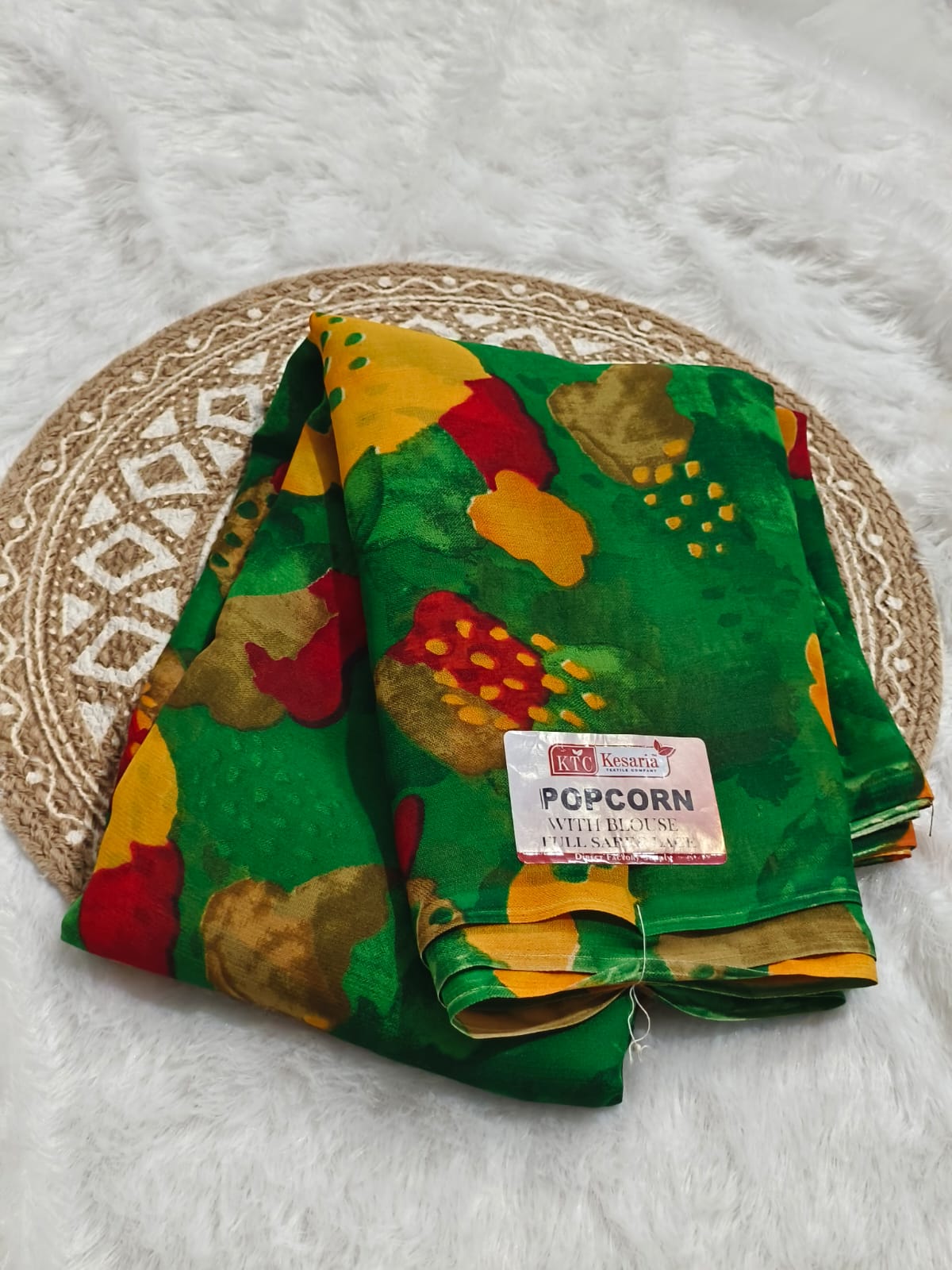 Elegant Soft Chiffon Saree With Running Blouse