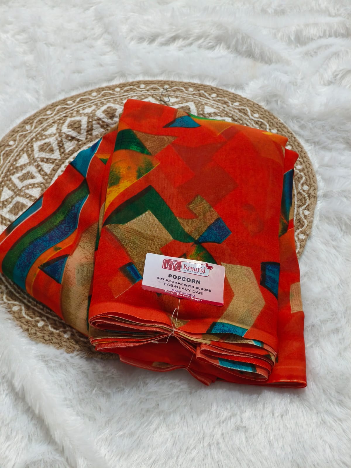 Elegant Soft Chiffon Saree With Running Blouse