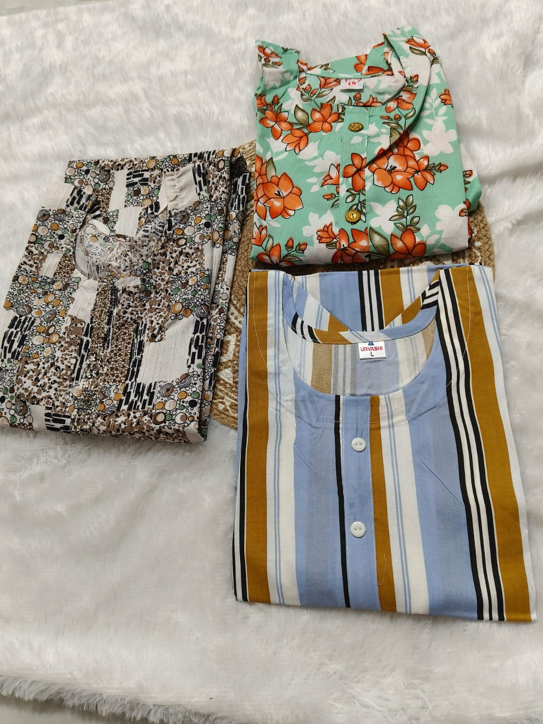 Combo 44 | Buy 3 Kurtis for ₹500 Combo (L size)