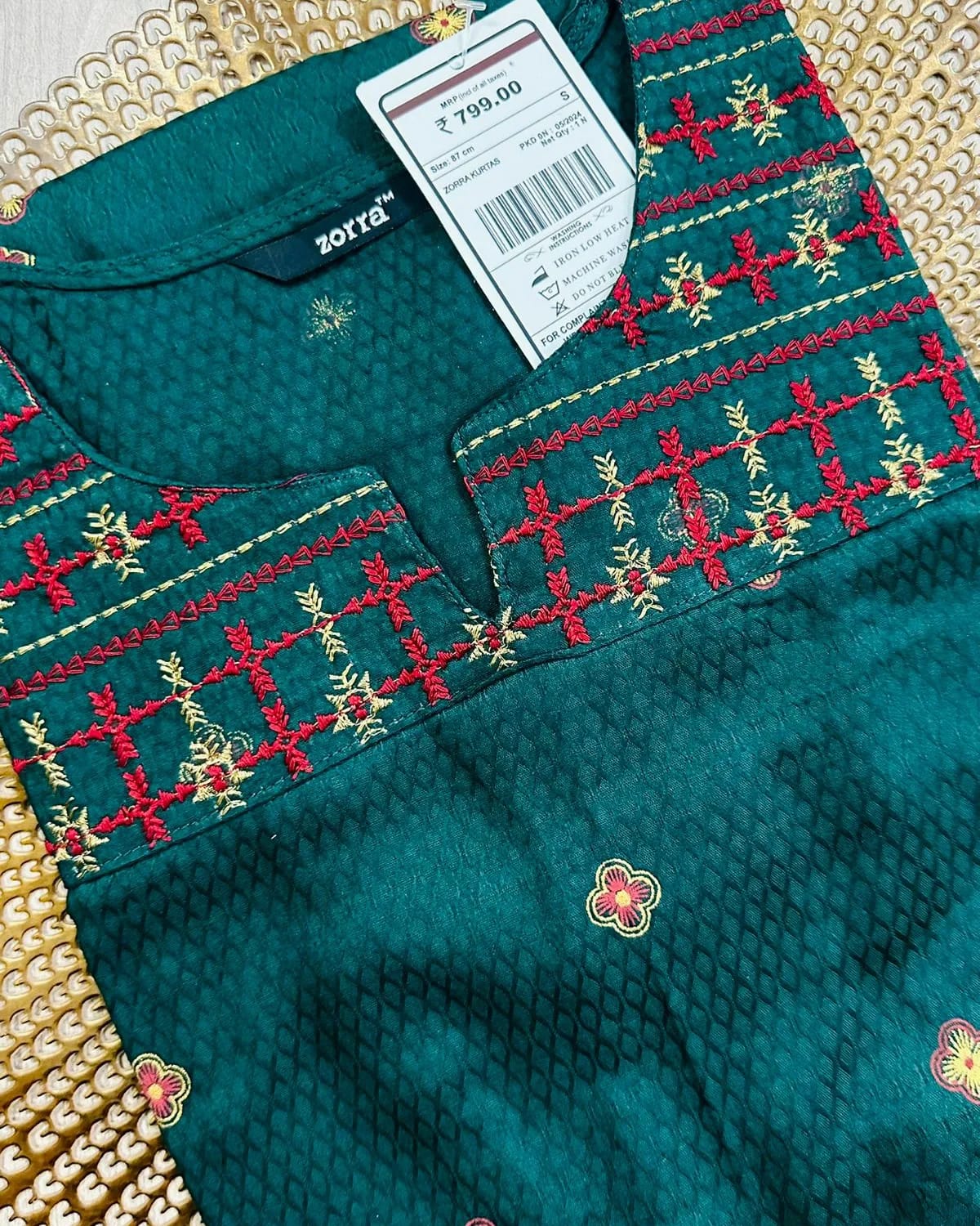 Premium Zora Dark Green Embroidered Kurti for Women | Elegant Ethnic Wear