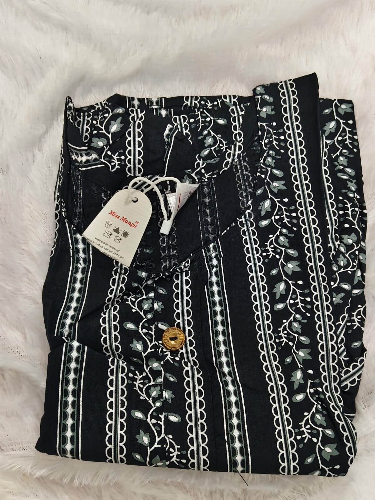 Combo 13- pattern blasts | Buy 3 Kurtis for ₹500 Combo (XL size)