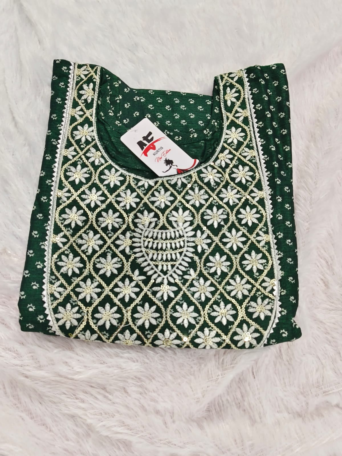 Combo 22 - Trend setters | Buy 3 Kurtis for ₹500 Combo (XL size)