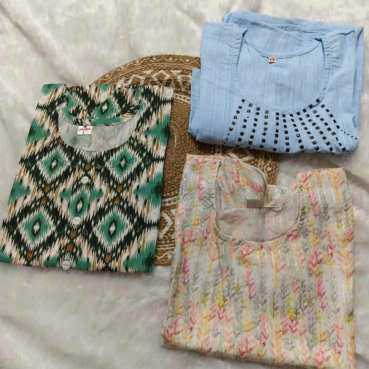 Combo 1 – Pastel Mix | Buy 3 Kurtis for ₹500 Combo (L size)