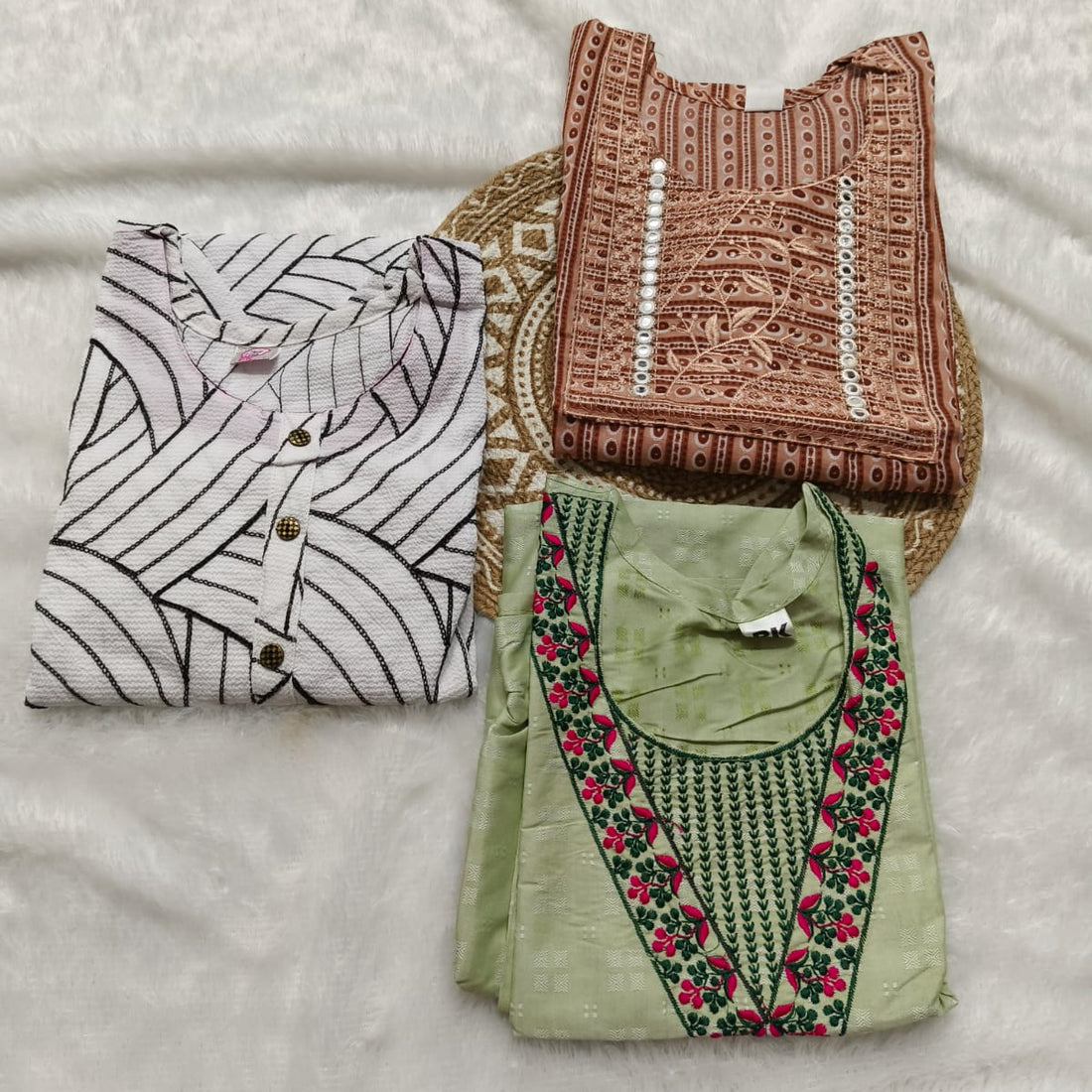 Combo 87| Buy 3 Kurtis for ₹500 Combo (L size)
